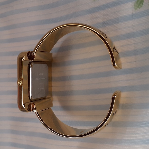 Avon Inspirational Cuff Watch 2007 - Picture 3 of 5